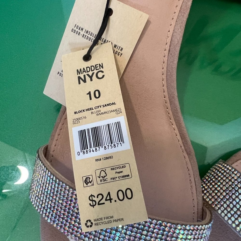 Madden NYC Blush Block Heel City Sandal - Picture 3 of 7